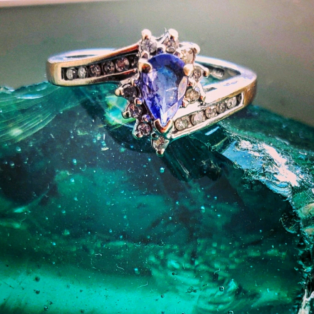 SOLD -10k Tarzanite 💍